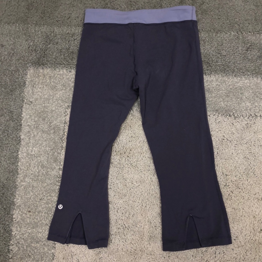 Lulu Lemon purple capris